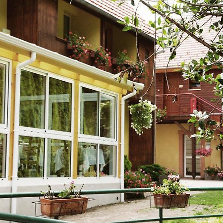 Logis Hotel Restaurant De La Poste Et Spa De Montagne 르본옴므 외부 사진