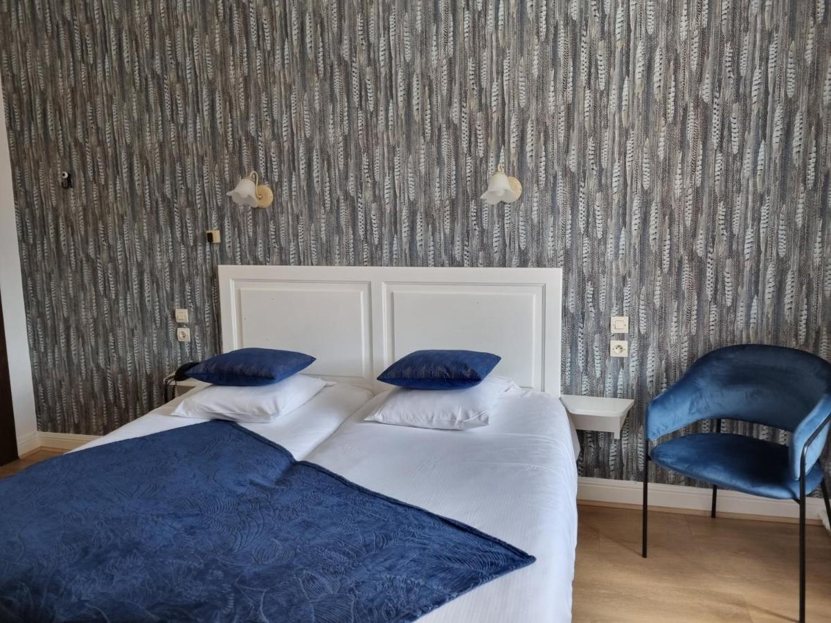 Logis Hotel Restaurant De La Poste Et Spa De Montagne 르본옴므 외부 사진