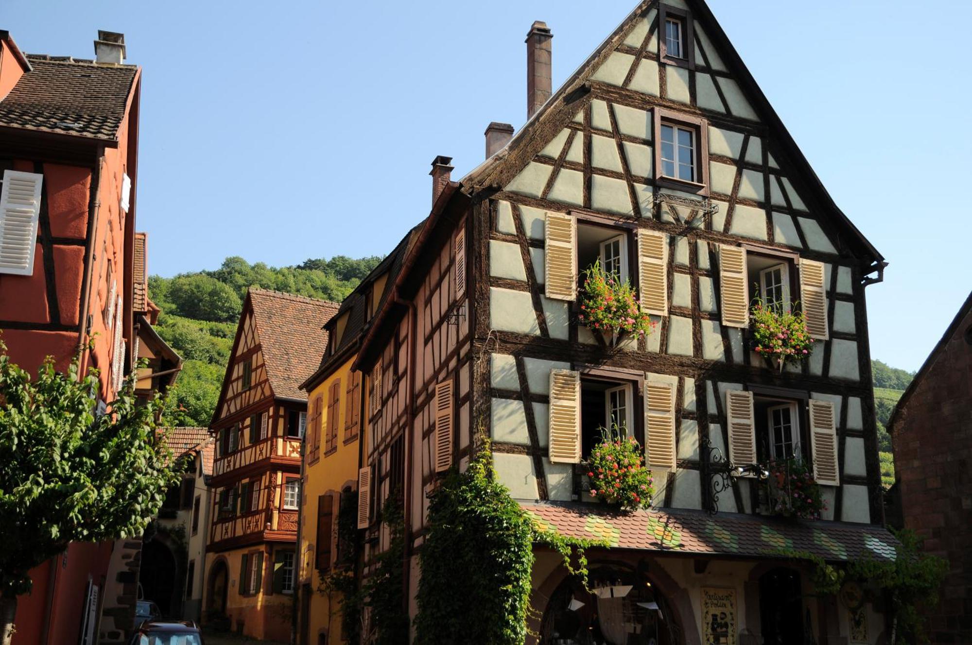 Logis Hotel Restaurant De La Poste Et Spa De Montagne 르본옴므 외부 사진